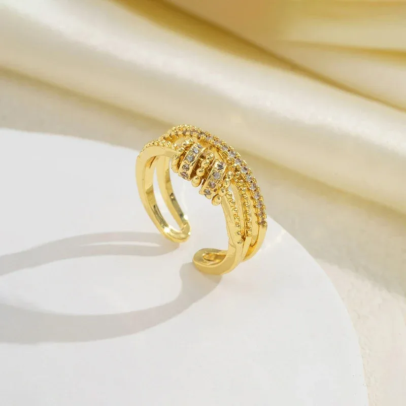 Contemporary Rotatable Adjustable Ring