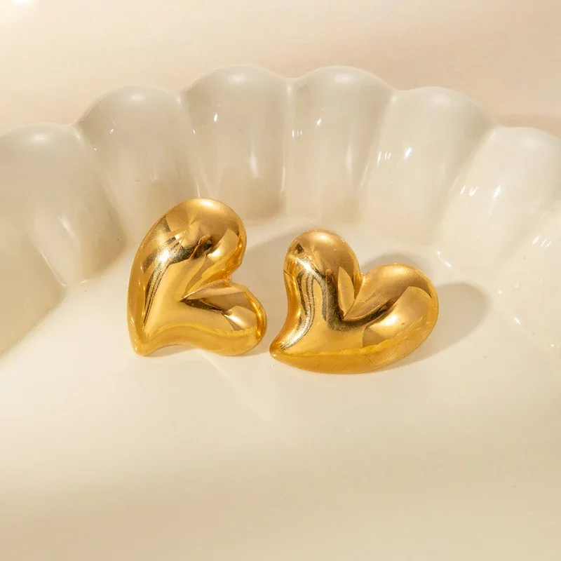 Heart Studs