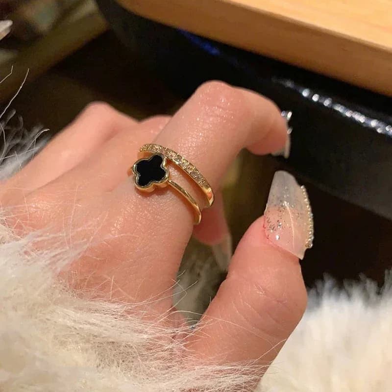 Clover  Ring 2
